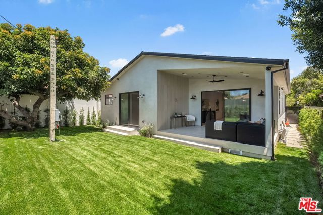 2725 Midvale Avenue, Los Angeles, CA 90064