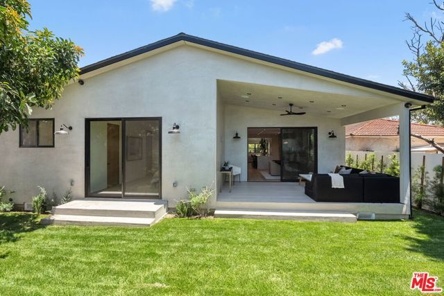 2725 Midvale Avenue, Los Angeles, CA 90064
