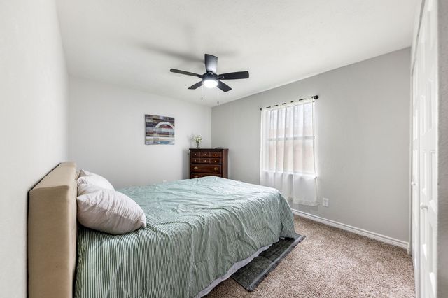 809 Levelland Drive, Arlington, TX 76017