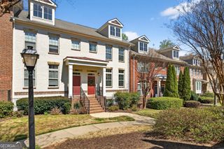 7690 Willoughby Court, Alpharetta, GA 30005