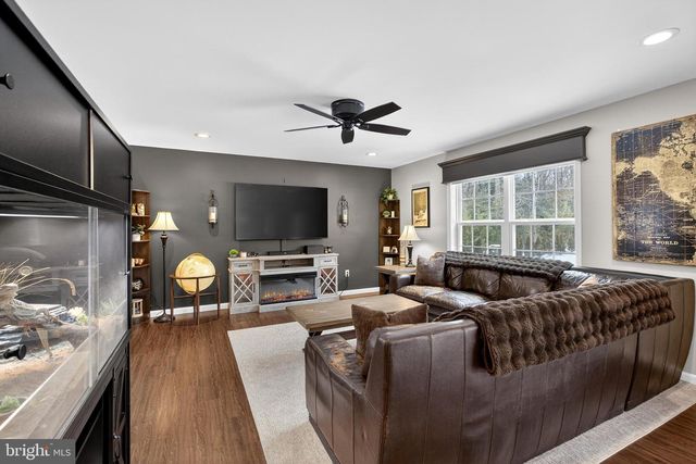 542 HUNTERS RUN BLVD, Felton, DE 19943