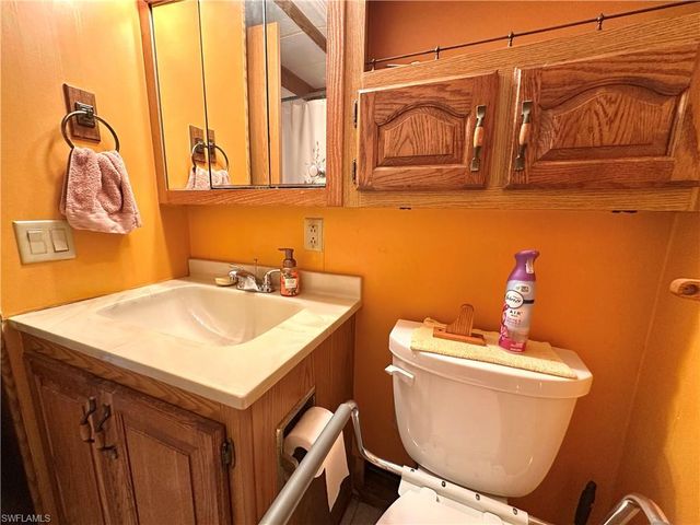 4531 Pilgrims WAY E, Estero, FL 33928