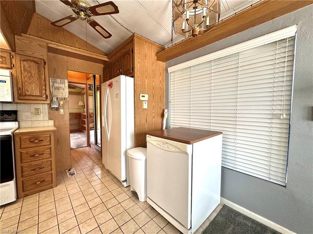 4531 Pilgrims WAY E, Estero, FL 33928