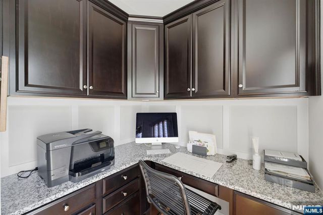 503 Laurel Lane, Cresskill, NJ 07626