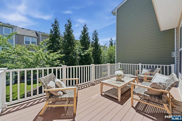 503 Laurel Lane, Cresskill, NJ 07626