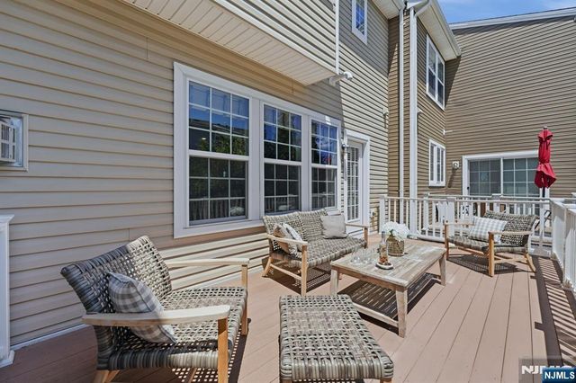 503 Laurel Lane, Cresskill, NJ 07626