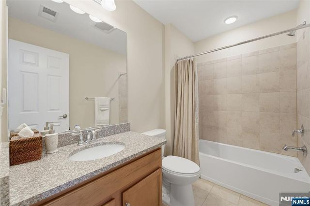 503 Laurel Lane, Cresskill, NJ 07626