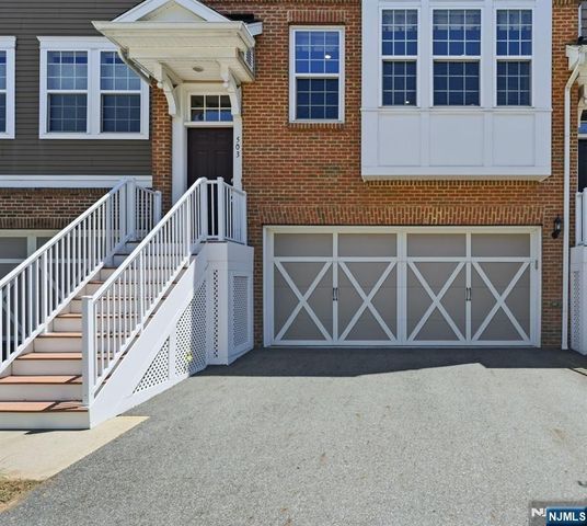 503 Laurel Lane, Cresskill, NJ 07626