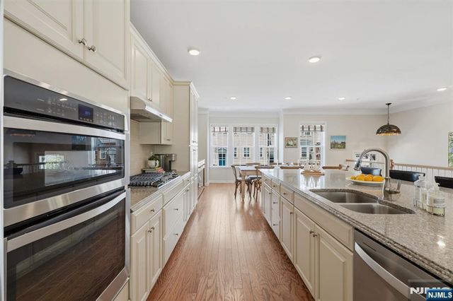 503 Laurel Lane, Cresskill, NJ 07626