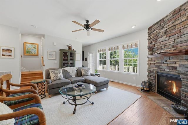 503 Laurel Lane, Cresskill, NJ 07626
