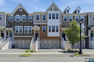 503 Laurel Lane, Cresskill, NJ 07626
