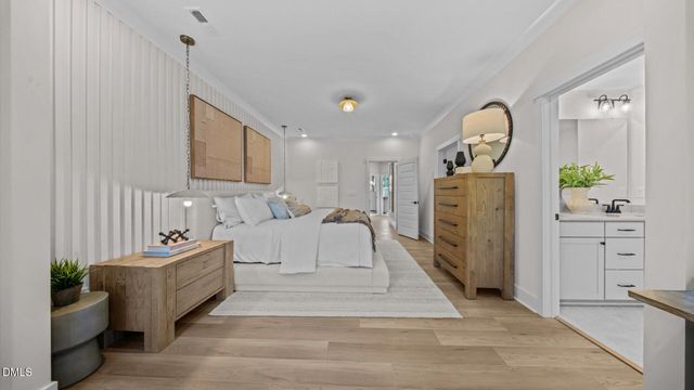 5900 Dunzo Drive, Raleigh, NC 27617