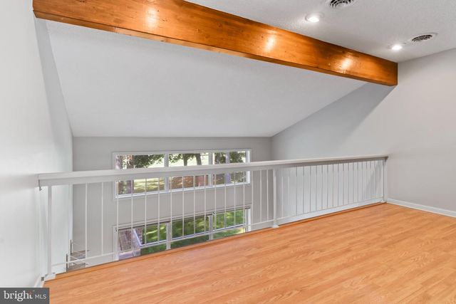 6566 FAIRWAY DR W, Fayetteville, PA 17222