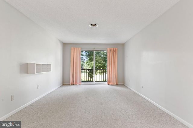 6566 FAIRWAY DR W, Fayetteville, PA 17222