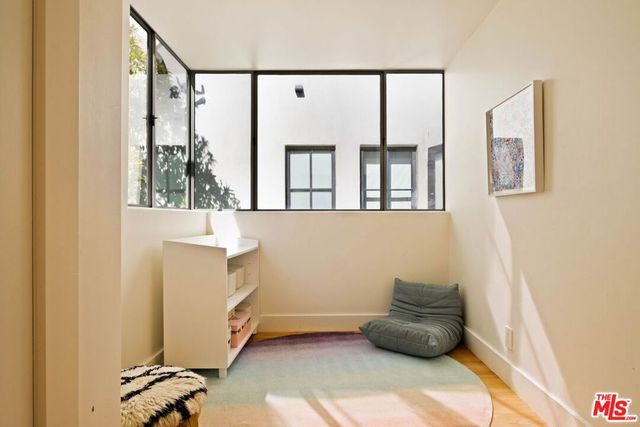 230 Carroll Canal, Venice, CA 90291