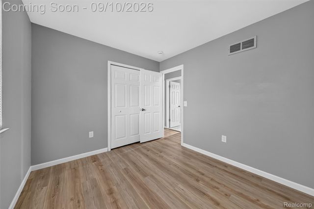 24935 Trombley Street, Harrison Charter Township, MI 48045