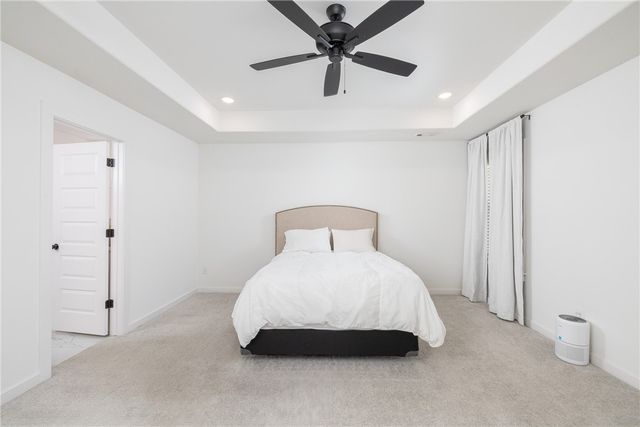 1575 N Pershing Street, Fayetteville, AR 72704