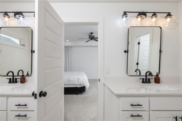 1575 N Pershing Street, Fayetteville, AR 72704