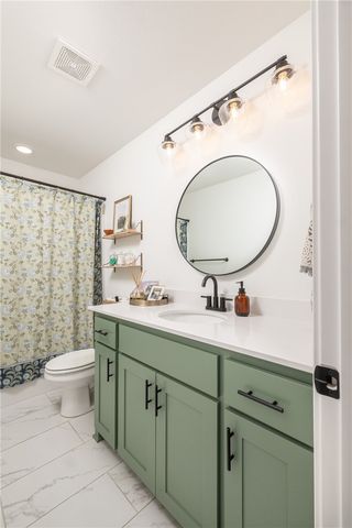 1575 N Pershing Street, Fayetteville, AR 72704