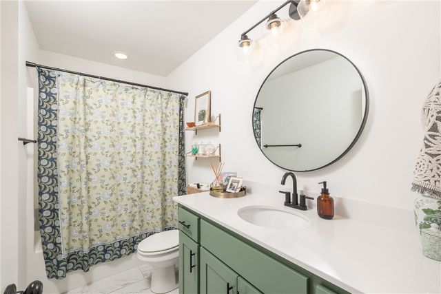 1575 N Pershing Street, Fayetteville, AR 72704