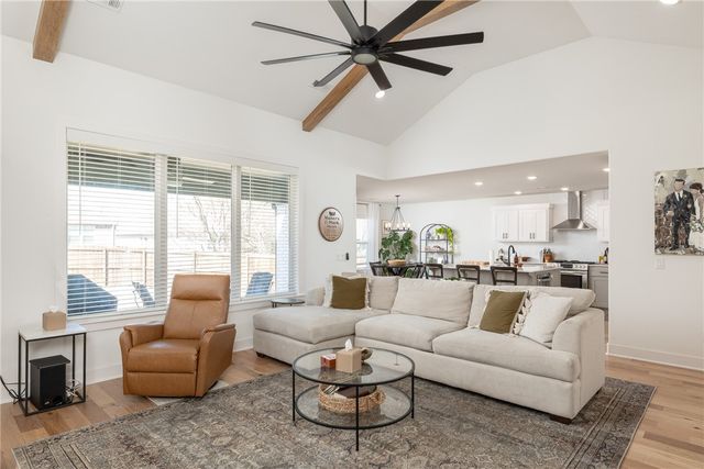 1575 N Pershing Street, Fayetteville, AR 72704