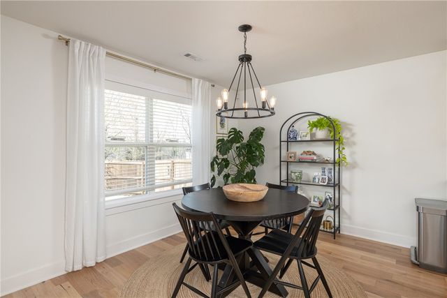 1575 N Pershing Street, Fayetteville, AR 72704