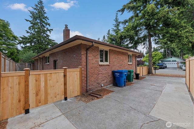 111 NW 140th Street, Seattle, WA 98177