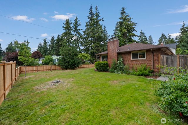 111 NW 140th Street, Seattle, WA 98177