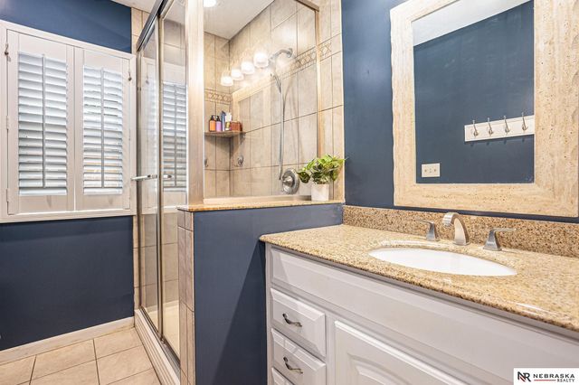 2344 S 61st Street, Lincoln, NE 68506