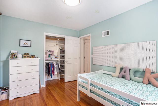 2344 S 61st Street, Lincoln, NE 68506