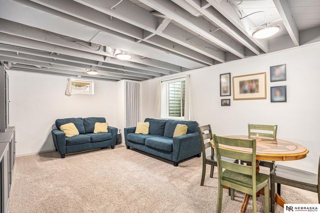 2344 S 61st Street, Lincoln, NE 68506