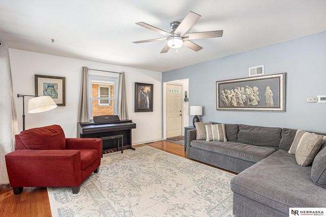 2344 S 61st Street, Lincoln, NE 68506