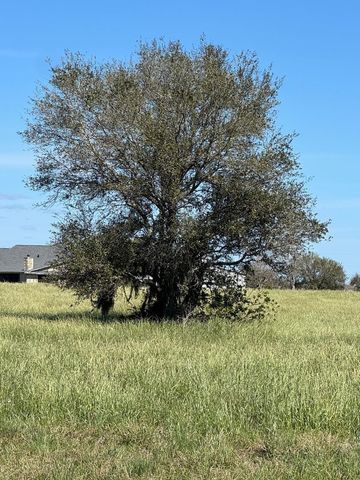 820 Chuckwagon Trail, Angleton, TX 77515