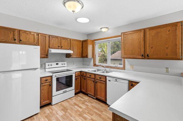 3001 Payne Avenue, Little Canada, MN 55117