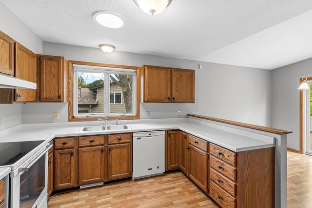 3001 Payne Avenue, Little Canada, MN 55117