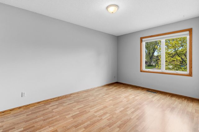 3001 Payne Avenue, Little Canada, MN 55117