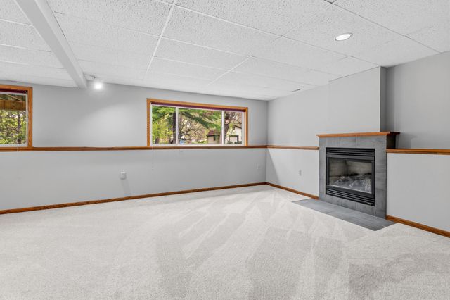 3001 Payne Avenue, Little Canada, MN 55117