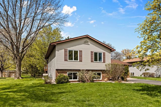3001 Payne Avenue, Little Canada, MN 55117