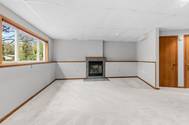 3001 Payne Avenue, Little Canada, MN 55117