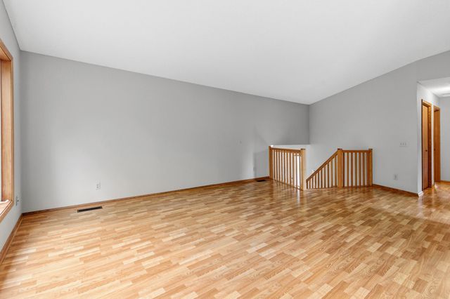 3001 Payne Avenue, Little Canada, MN 55117
