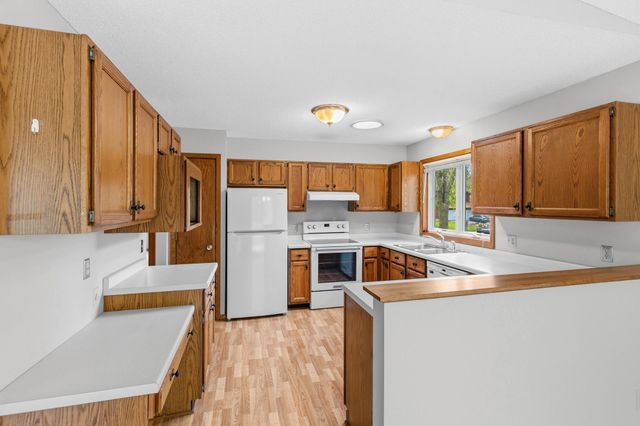 3001 Payne Avenue, Little Canada, MN 55117