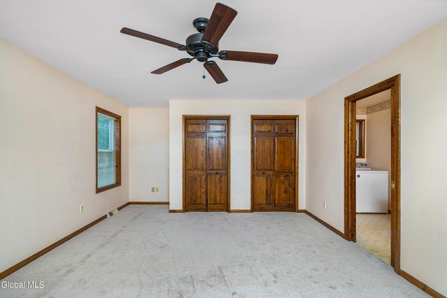 36 Bloomingdale Avenue, East Greenbush, NY 12061