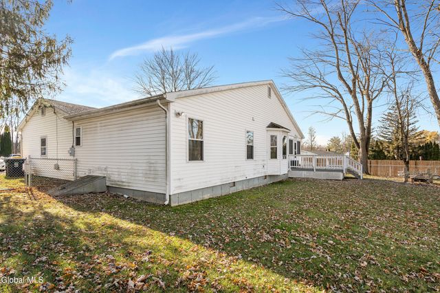 36 Bloomingdale Avenue, East Greenbush, NY 12061