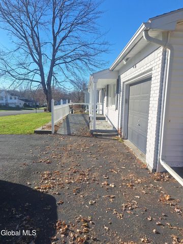 36 Bloomingdale Avenue, East Greenbush, NY 12061