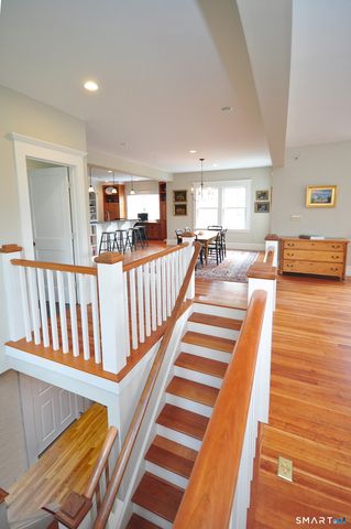 371 North Main Street, Suffield, CT 06078
