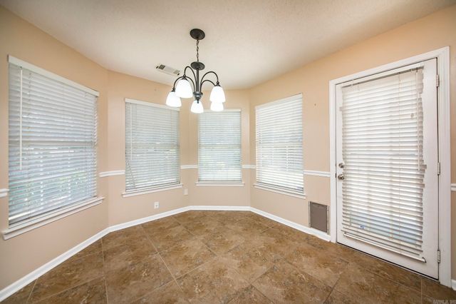 5085 Willow Glen Circle, Sherwood, AR 72120