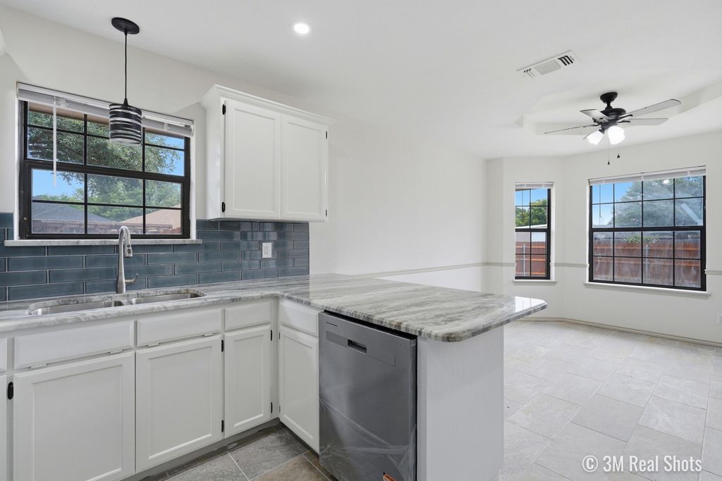 Image 8 of property listing at 5854 Hickorywood Drive, San Angelo, TX 76904