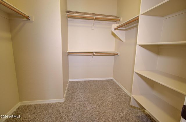 193 W LEATHERWOOD Avenue, San Tan Valley, AZ 85140