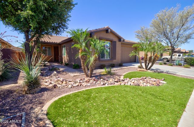 193 W LEATHERWOOD Avenue, San Tan Valley, AZ 85140