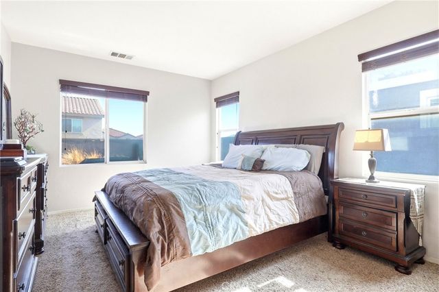 13150 La Jolla, Hesperia, CA 92344